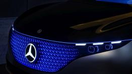 Mercedes EQS - grill