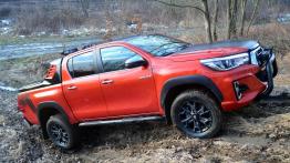 Toyota Hilux 50th Anniversary - galeria redakcyjna - prawy bok