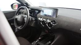DS 3 Crossback - galeria redakcyjna - pe?ny panel przedni