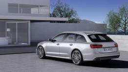 Audi A6 C7 Avant Facelifting (2015) - widok z tyłu