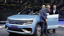 Volkswagen Cross Coupe GTE Concept (2015) - oficjalna prezentacja auta