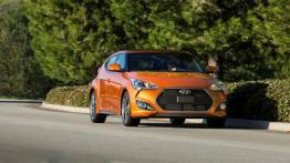 Hyundai Veloster Turbo 2016 - widok z przodu