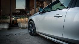 Volvo V40 II Cross Country 2.0 D4 - galeria redakcyjna - drzwi kierowcy zamknięte