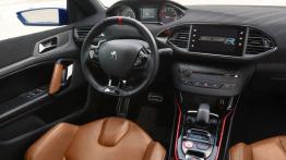 Peugeot 308 R HYbrid Concept (2015) - kokpit