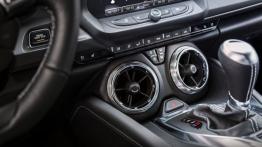 Chevrolet Camaro VI RS (2016) - nawiew