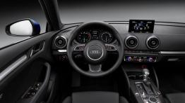 Audi A3 Sportback g-tron (2013) - kokpit
