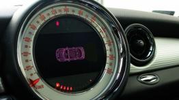 Mini Coupe Coupe 1.6 184KM - galeria redakcyjna - prędkościomierz