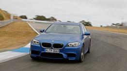BMW M5 F10 Facelifting (2014) - widok z przodu