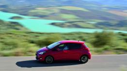 Toyota Yaris III Facelifting (2014) - lewy bok