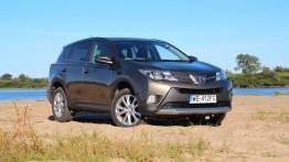 Toyota RAV4 IV 2.2 D-4D 150KM - galeria redakcyjna - widok z przodu
