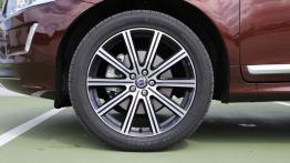 Volvo XC60 Facelifting 2.4 D5 215KM - galeria redakcyjna - koło