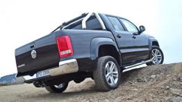 Volkswagen Amarok Double Cab 2.0 BiTDI 180KM - galeria redakcyjna - widok z tyłu