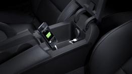 Chevrolet Camaro V Cabrio Facelifting (2014) - podłokietnik przedni