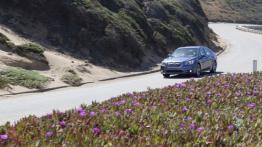 Subaru Legacy VI (2015) - widok z przodu