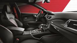Audi RS 7 Dynamic Edition (2014) - widok ogólny wnętrza z przodu