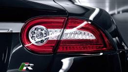 Jaguar XKR Coupe 2009 - prawy tylny reflektor - wyłączony