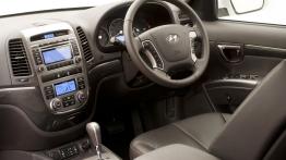Hyundai Santa Fe 2010 - kokpit