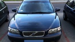 Volvo V70 II Kombi - galeria społeczności - przód - reflektory wyłączone