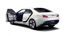 Hyundai Blue2 Concept - tył - reflektory włączone
