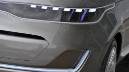 Kia KV7 Concept - lewy przedni reflektor - wyłączony