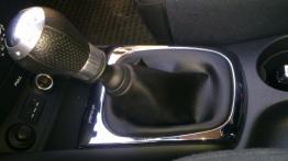 Hyundai i30 Hatchback - galeria społeczności - manetka zmiany biegów pod kierownicą