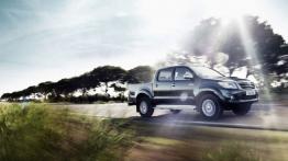 Toyota Hilux VII Double Cab Facelifting - prawy bok