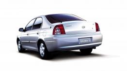 Kia Shuma II - widok z tyłu