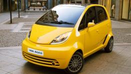 TATA Nano - widok z przodu