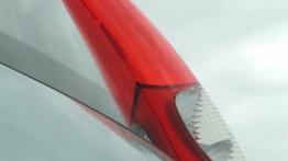Chevrolet Rezzo - prawy tylny reflektor - wyłączony