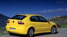Seat Leon Sport FR - prawy bok