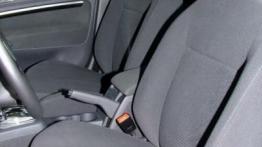 Skoda Superb 2.8 V6 Tiptronic - galeria redakcyjna - widok ogólny wnętrza z przodu