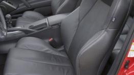 Mitsubishi Eclipse - widok ogólny wnętrza z przodu