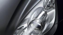 Opel GT 2006 - lewy przedni reflektor - wyłączony