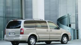 Chevrolet Trans Sport - prawy bok