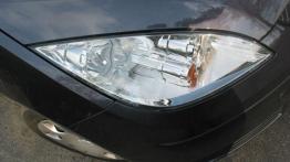 Mitsubishi Colt 1.3 Invite - lewy przedni reflektor - wyłączony