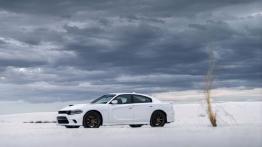 Dodge Charger SRT Hellcat (2015) - lewy bok
