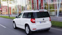 Skoda Yeti Facelifting (2014) - widok z tyłu