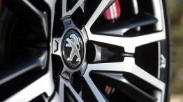 Peugeot RCZ R (2013) - koło