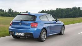 BMW M135i - widok z tyłu