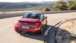 Peugeot RCZ R (2013) - widok z tyłu
