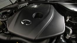 Infiniti Q50 2.0 Turbo (2014) - silnik