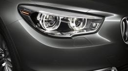 BMW serii 5 Gran Turismo F07 Facelifting (2014) - prawy przedni reflektor - włączony