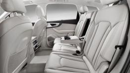 Audi Q7 II (2015) - tylna kanapa, podłokietnik rozłożony