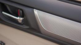 Subaru Legacy VI (2015) - drzwi pasażera od wewnątrz