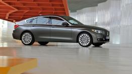 BMW serii 5 Gran Turismo F07 Facelifting (2014) - prawy bok