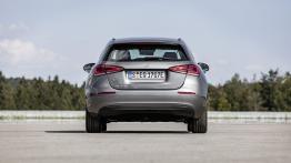 Kompaktowe Mercedesy po raz pierwszy jako hybrydy plug-in