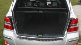 Kanciasty pochłaniacz szos - Mercedes GLK 350 CDI 4MATIC