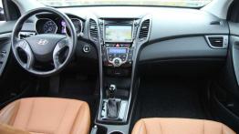 Hyundai i30 1.6 GDI - poszukiwanie sportu