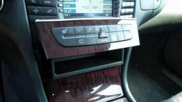 Mercedes Klasy E W211