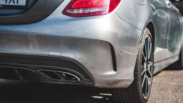 Mercedes C450 AMG Sport - mocny śpioch